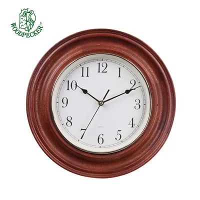 Настенные часы Плюмит